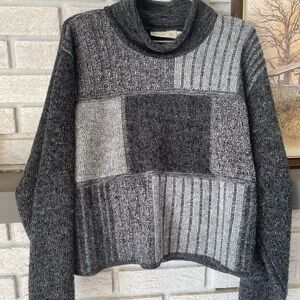 Grey colourblock slight cowlneck sweater size medium charcoal